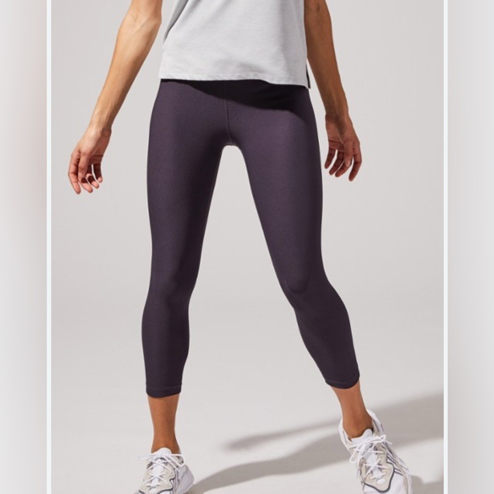 MPG Sport Dashing High Waisted Capri Leggings Purple Charcoal 11C0411